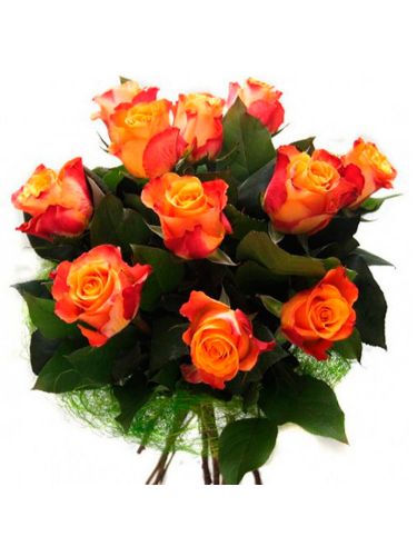 Купить 11 оранжевых роз с доставкой по Беслану
